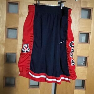 Nike Dri-FIT University of Arizona Wildcat Basketball Shorts, L